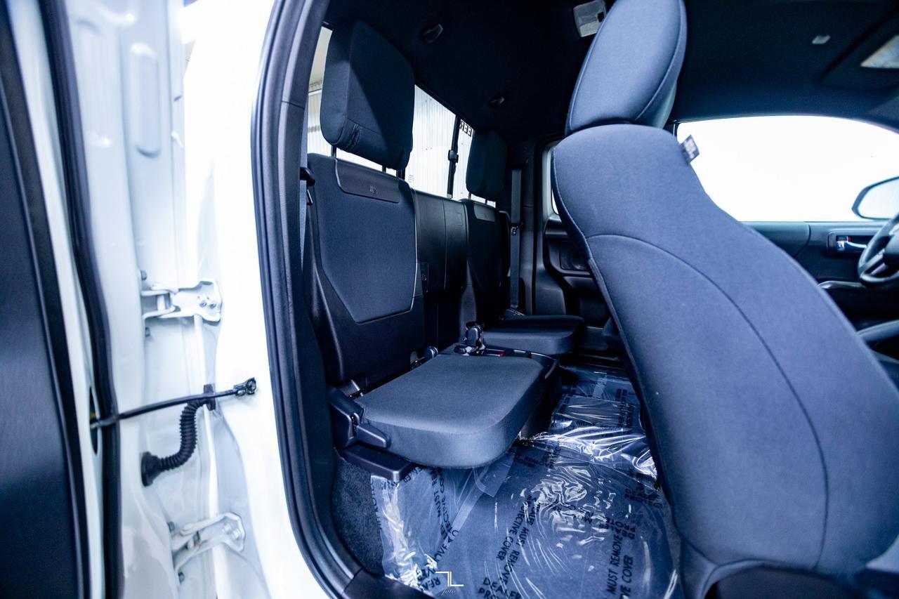 2023 Toyota Tacoma 4x4 Access Cab TRD Sport Manual Nav BCam Red Deer AB