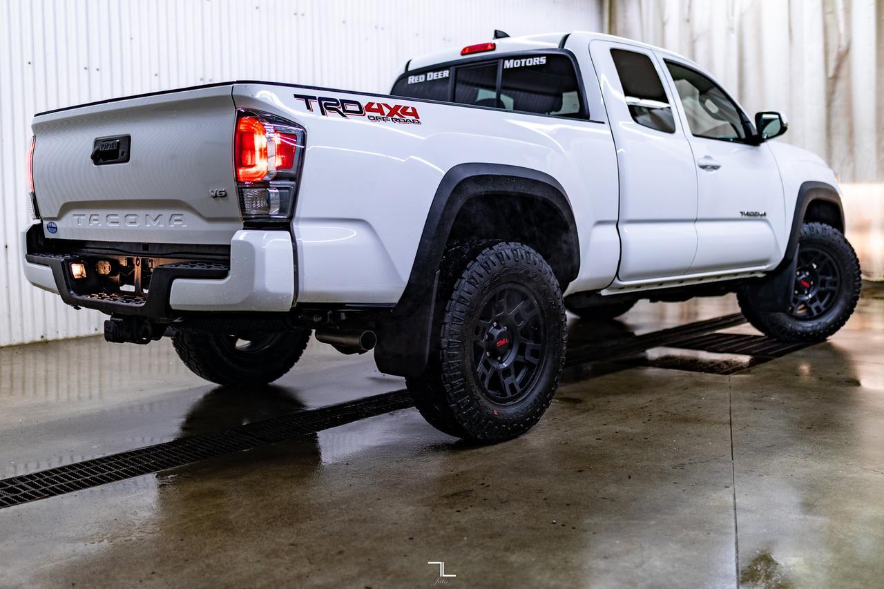 2023 Toyota Tacoma 4x4 Access Cab TRD Sport Manual Nav BCam Red Deer AB