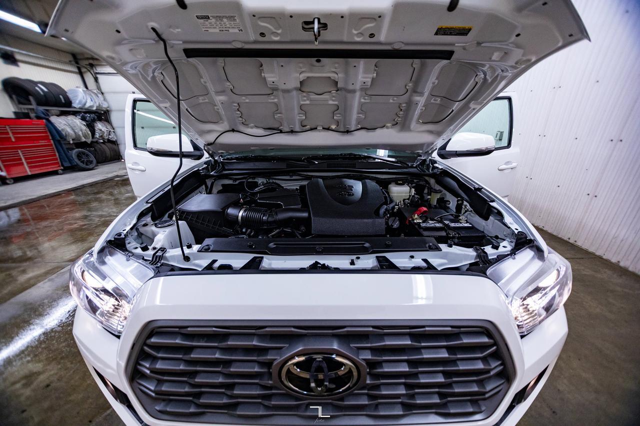 2023 Toyota Tacoma 4x4 Access Cab TRD Sport Manual Nav BCam Red Deer AB