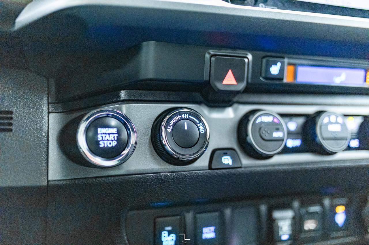 2023 Toyota Tacoma 4x4 Crew Cab TRD Off Road Leather Roof Nav BCam Red Deer AB