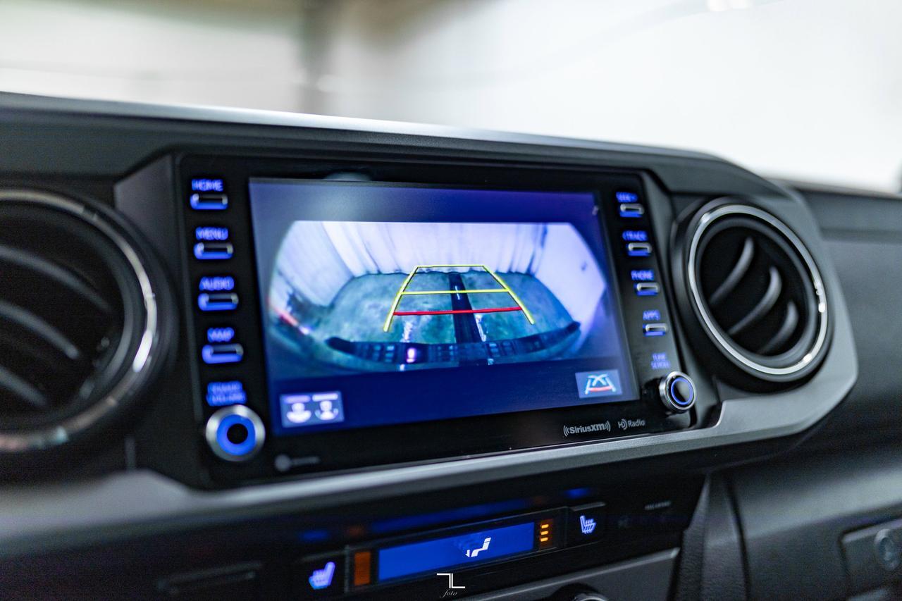 2023 Toyota Tacoma 4x4 Crew Cab TRD Off Road Leather Roof Nav BCam Red Deer AB