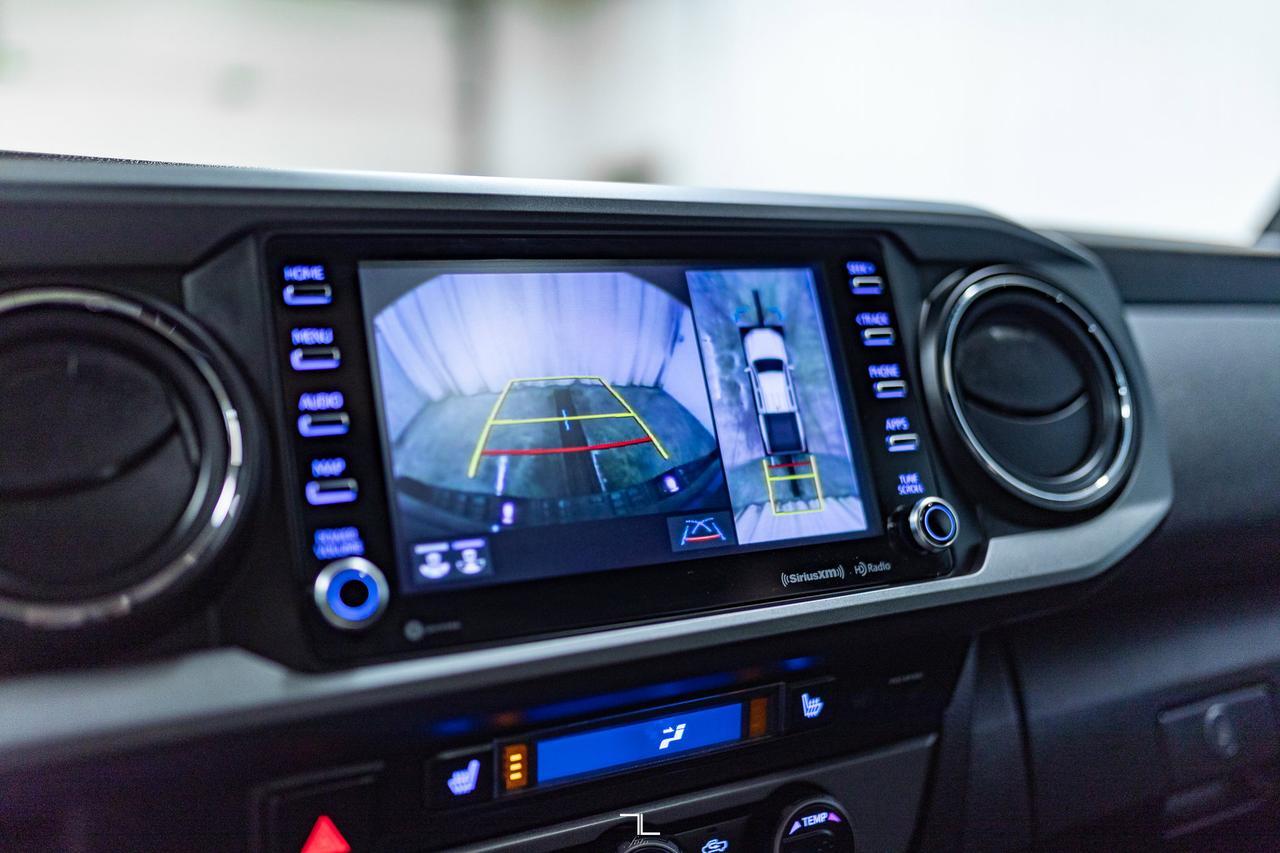 2023 Toyota Tacoma 4x4 Crew Cab TRD Off-Road Leather Roof Nav Red Deer AB