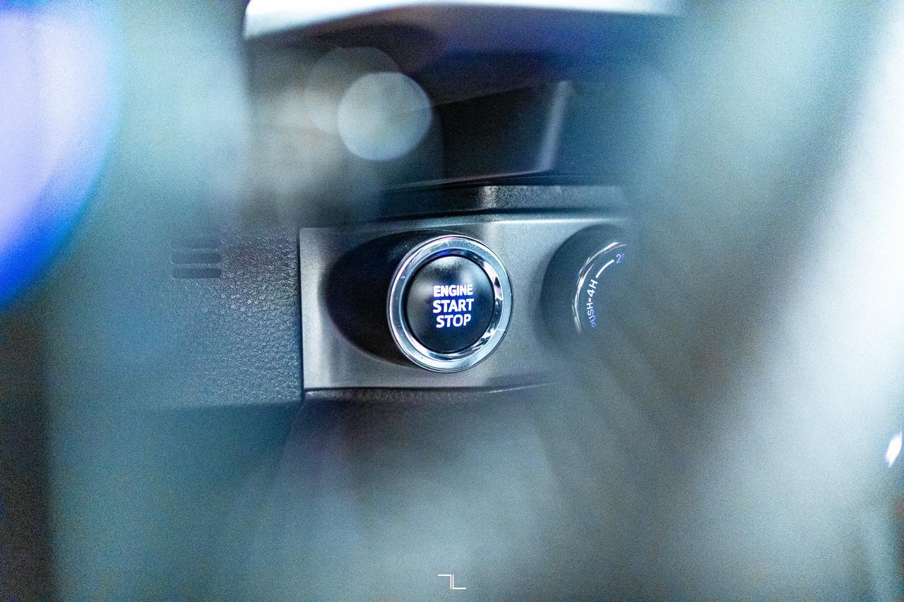 2023 Toyota Tacoma 4x4 Crew Cab TRD Off-Road Leather Roof Nav Red Deer AB