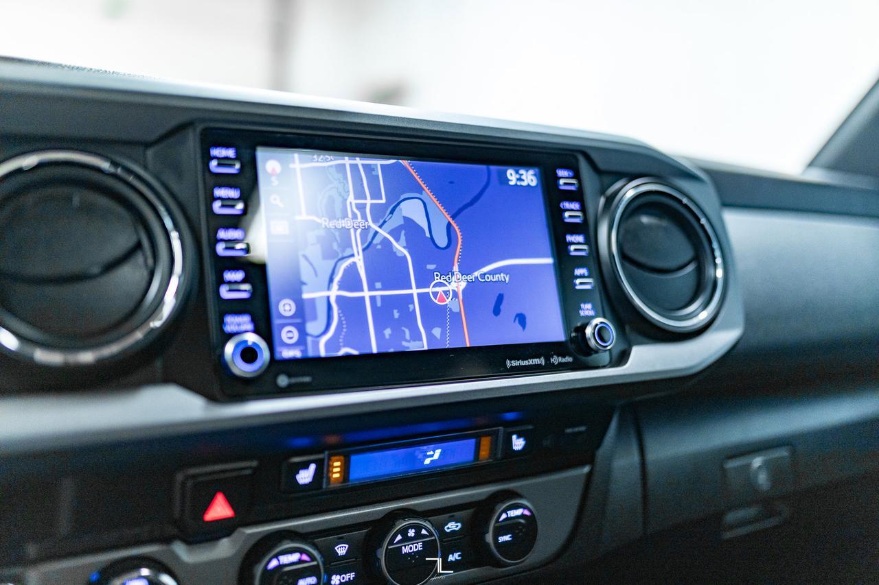 2023 Toyota Tacoma 4x4 Crew Cab TRD Off-Road Leather Roof Nav Red Deer AB