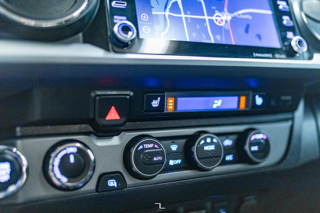 2023 Toyota Tacoma 4x4 Crew Cab TRD Off-Road Leather Roof Nav Red Deer AB