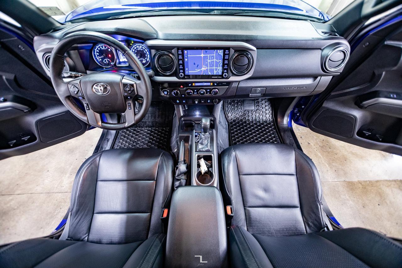 2023 Toyota Tacoma 4x4 Crew Cab TRD Off-Road Leather Roof Nav Red Deer AB