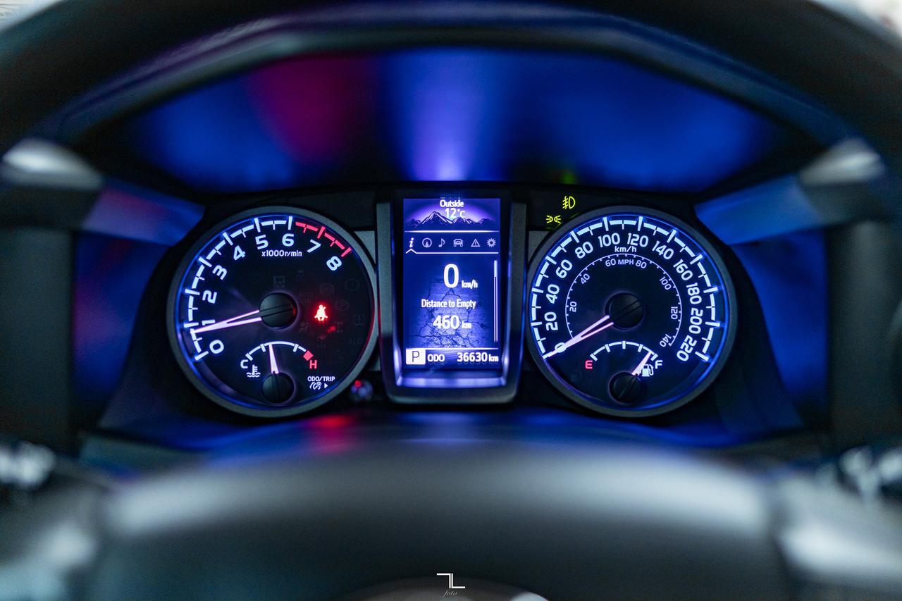 2023 Toyota Tacoma 4x4 Crew Cab TRD Off-Road Leather Roof Nav Red Deer AB