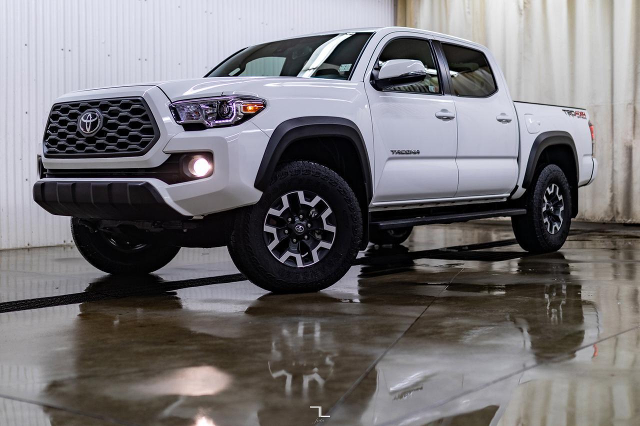 2023 Toyota Tacoma 4x4 Crew Cab TRD Off Road Nav BCam Red Deer AB