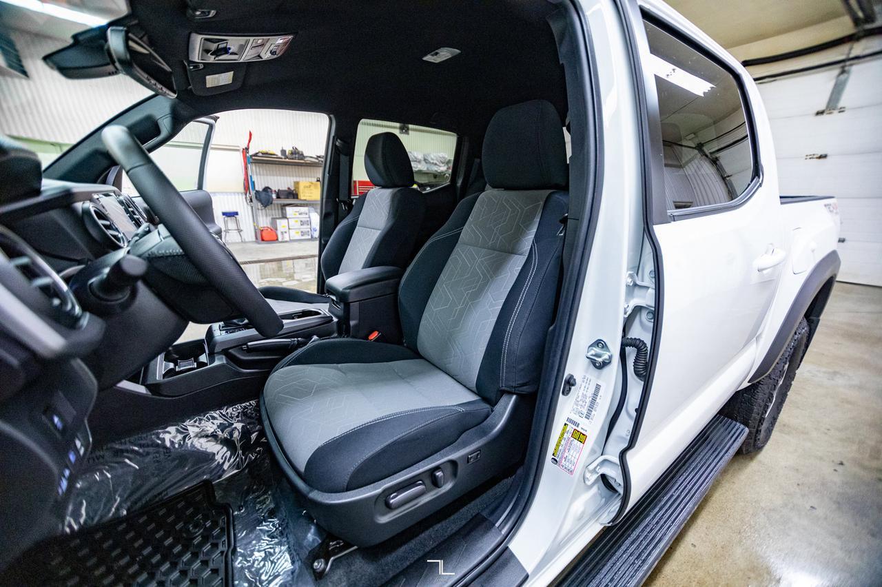 2023 Toyota Tacoma 4x4 Crew Cab TRD Off Road Nav BCam Red Deer AB