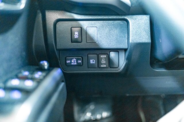 2023 Toyota Tacoma 4x4 Crew Cab TRD Off Road Nav BCam Red Deer AB