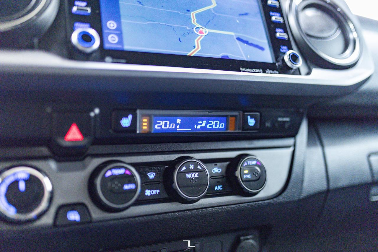 2023 Toyota Tacoma 4x4 Crew Cab TRD Sport Nav BCam Red Deer AB