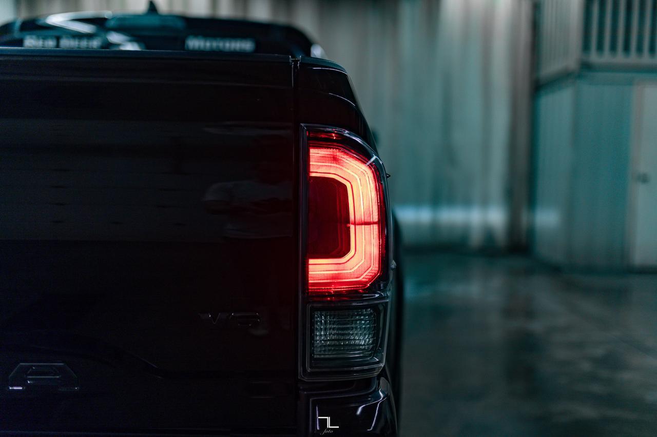 2023 Toyota Tacoma 4x4 Double Cab Limited Nightshade Leather Roof Nav Red Deer AB