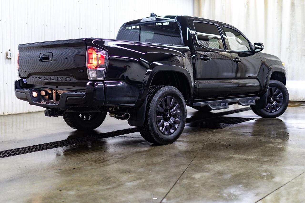 2023 Toyota Tacoma 4x4 Double Cab Limited Nightshade Leather Roof Nav Red Deer AB