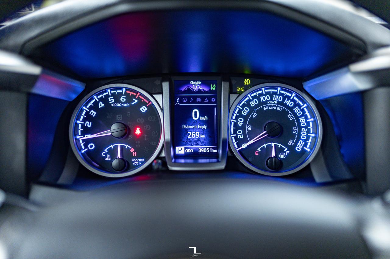 2023 Toyota Tacoma 4x4 Double Cab Limited Nightshade Leather Roof Nav Red Deer AB