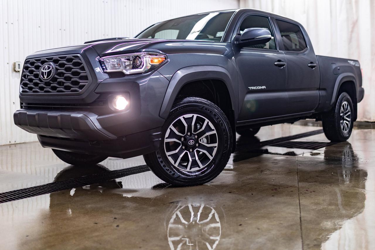 2023 Toyota Tacoma 4x4 Double Cab TRD Sport Leather Roof Nav Red Deer AB