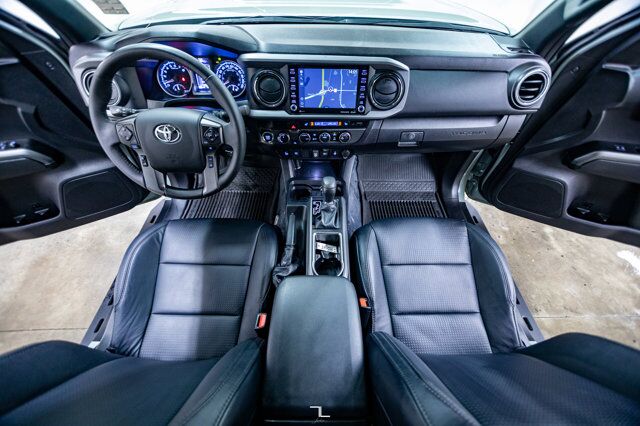 2023 Toyota Tacoma 4x4 Double Cab TRD Sport Premium Leather Roof Nav Red Deer AB