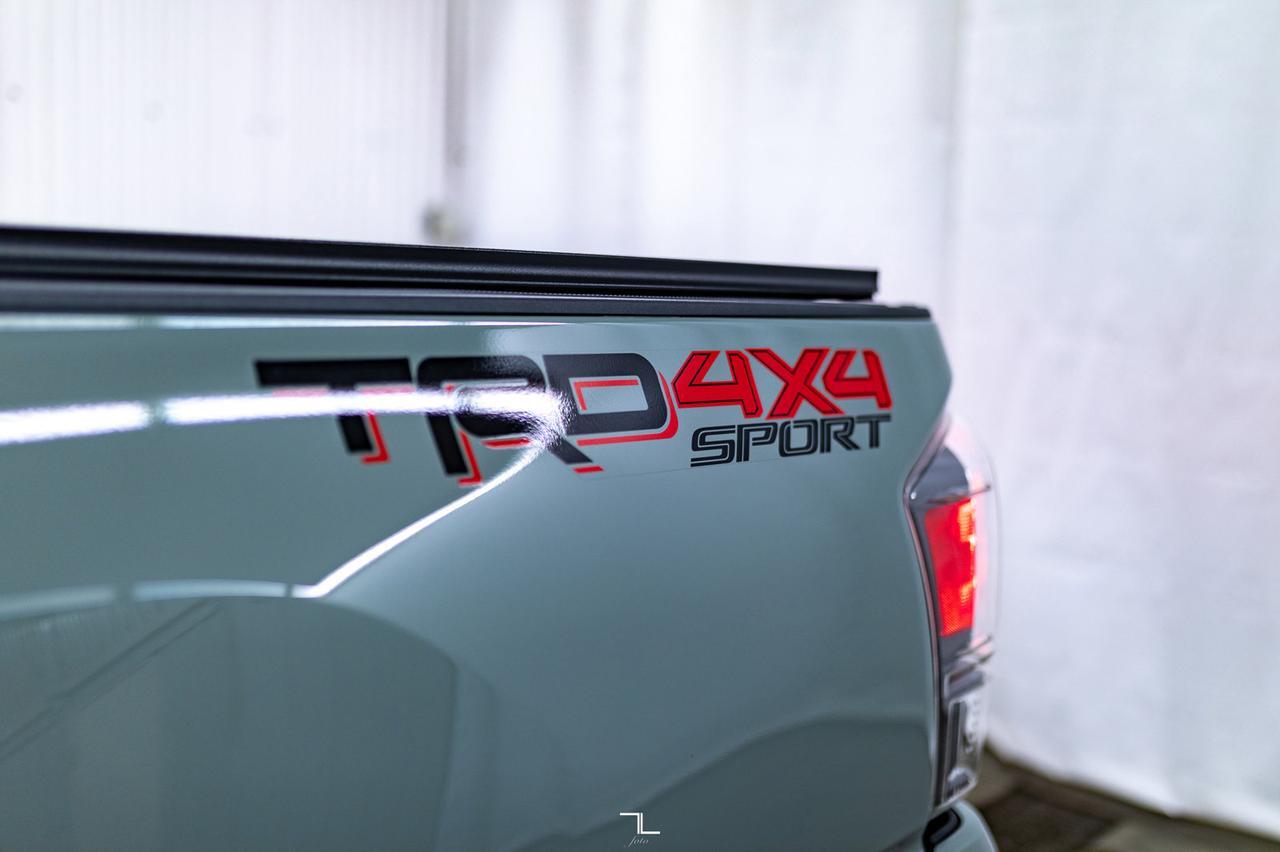 2023 Toyota Tacoma 4x4 Double Cab TRD Sport Premium Leather Roof Nav Red Deer AB