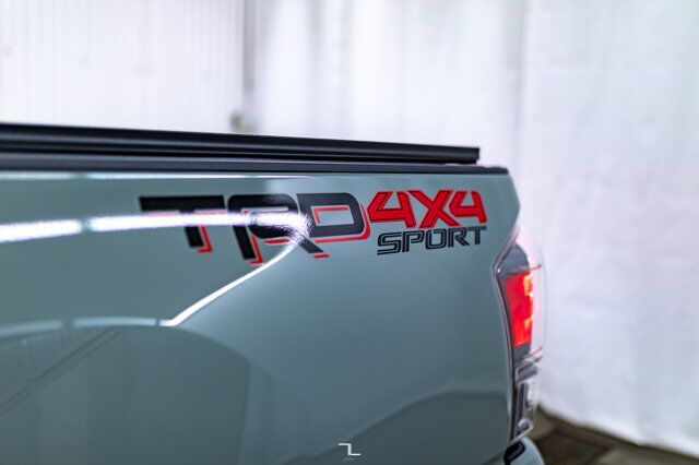 2023 Toyota Tacoma 4x4 Double Cab TRD Sport Premium Leather Roof Nav Red Deer AB