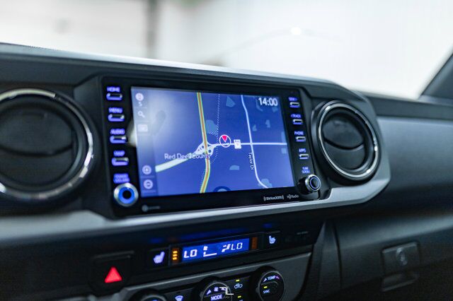 2023 Toyota Tacoma 4x4 Double Cab TRD Sport Premium Leather Roof Nav Red Deer AB