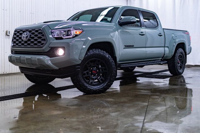 2023 Toyota Tacoma 4x4 Double Cab TRD Sport Premium Leather Roof Nav Red Deer AB