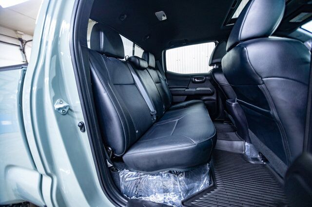 2023 Toyota Tacoma 4x4 Double Cab TRD Sport Premium Leather Roof Nav Red Deer AB