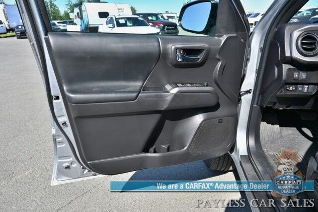 2023 Toyota Tacoma Limited / 4X4 / Crew Cab / Blackout Pkg / Power & Heated Leather Seats / NAV / JBL Speakers / Sunroof / Adaptive Cruise / Lane Departure & Blind Spot /Apple CarPlay & Android Auto / Back Up Camera / Bed Liner / Tow Pkg Anchorage AK