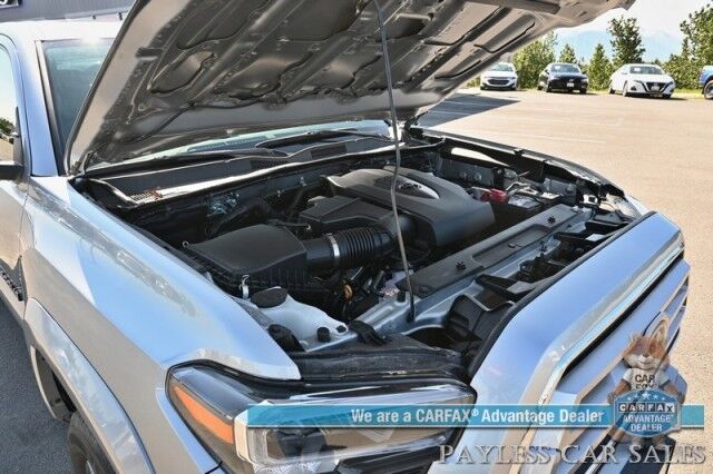 2023 Toyota Tacoma Limited / 4X4 / Crew Cab / Blackout Pkg / Power & Heated Leather Seats / NAV / JBL Speakers / Sunroof / Adaptive Cruise / Lane Departure & Blind Spot /Apple CarPlay & Android Auto / Back Up Camera / Bed Liner / Tow Pkg Anchorage AK