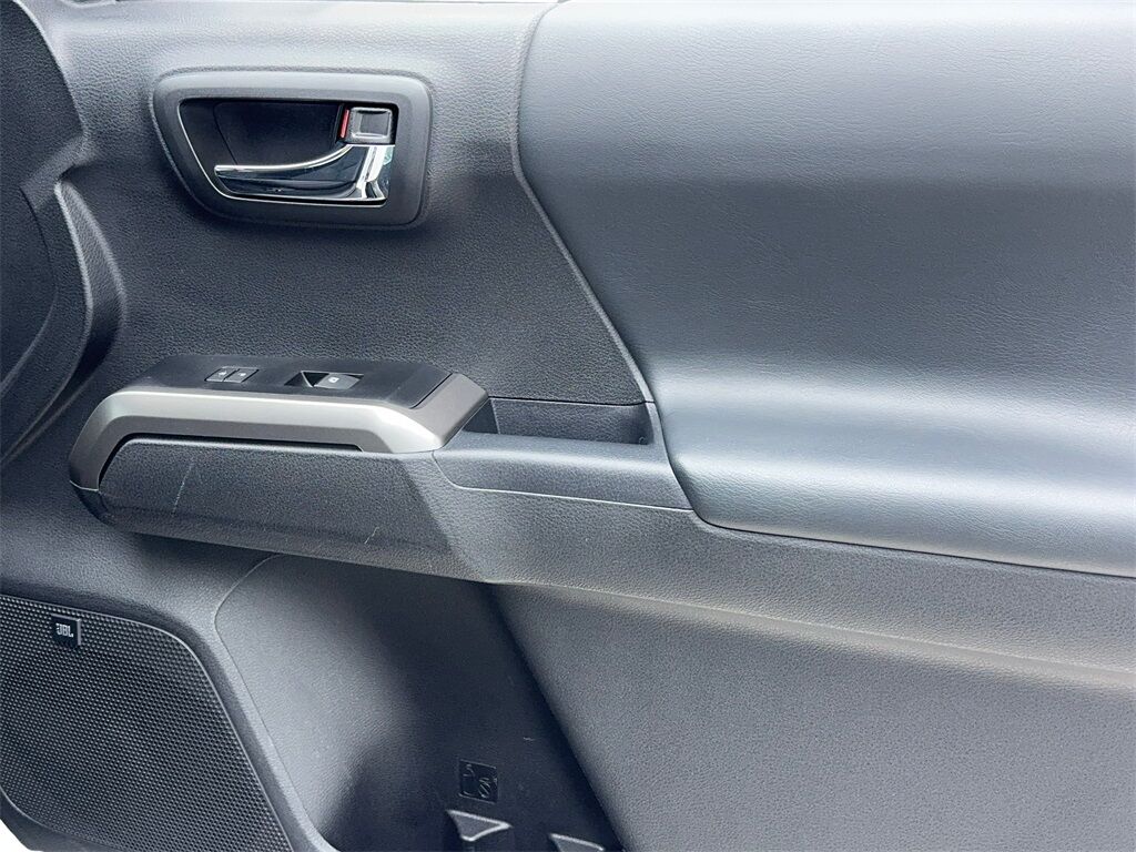 2023 Toyota Tacoma Limited NAV,CAM,SUNROOF,HTD STS,18&quot; WHLS Plano TX