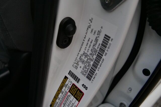 2023 Toyota Tacoma SR 4X4 / Adaptive Cruise / CarPlay / V6! High Point NC