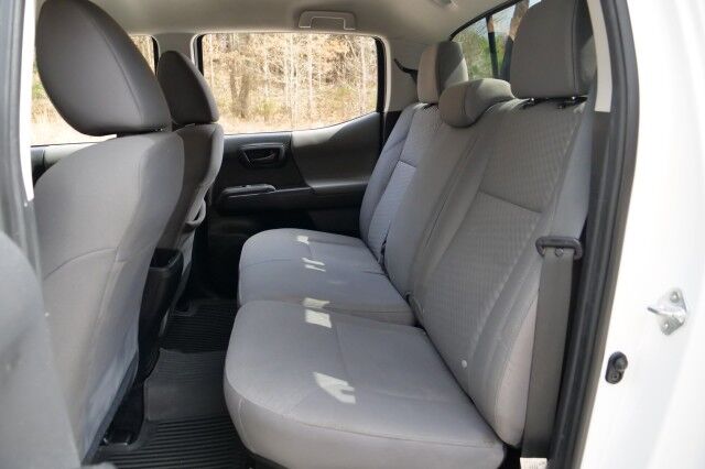 2023 Toyota Tacoma SR 4X4 / Adaptive Cruise / CarPlay / V6! High Point NC