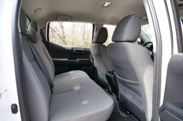 2023 Toyota Tacoma SR 4X4 / Adaptive Cruise / CarPlay / V6! High Point NC