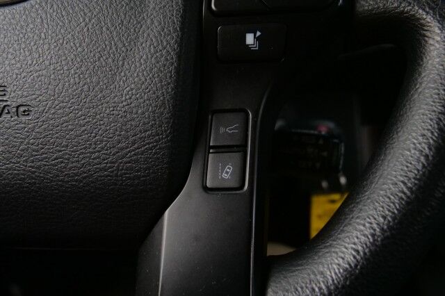 2023 Toyota Tacoma SR 4X4 / Adaptive Cruise / CarPlay / V6! High Point NC