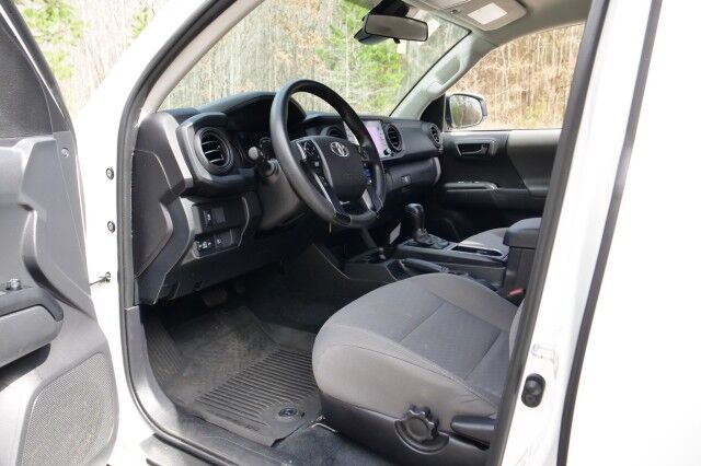 2023 Toyota Tacoma SR 4X4 / Adaptive Cruise / CarPlay / V6! High Point NC