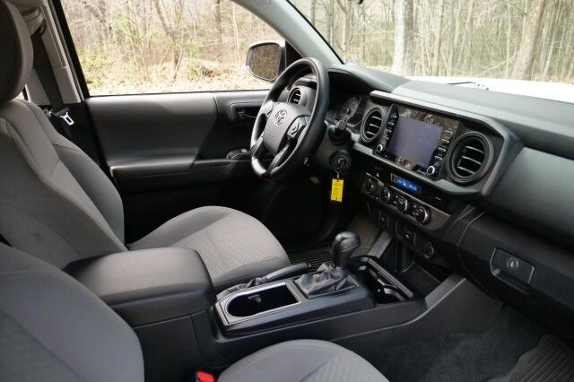 2023 Toyota Tacoma SR 4X4 / Adaptive Cruise / CarPlay / V6! High Point NC