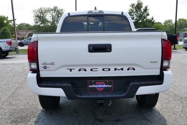 2023 Toyota Tacoma SR 4X4 / Adaptive Cruise / V6 / Wheels & Tires Upgrade! High Point NC