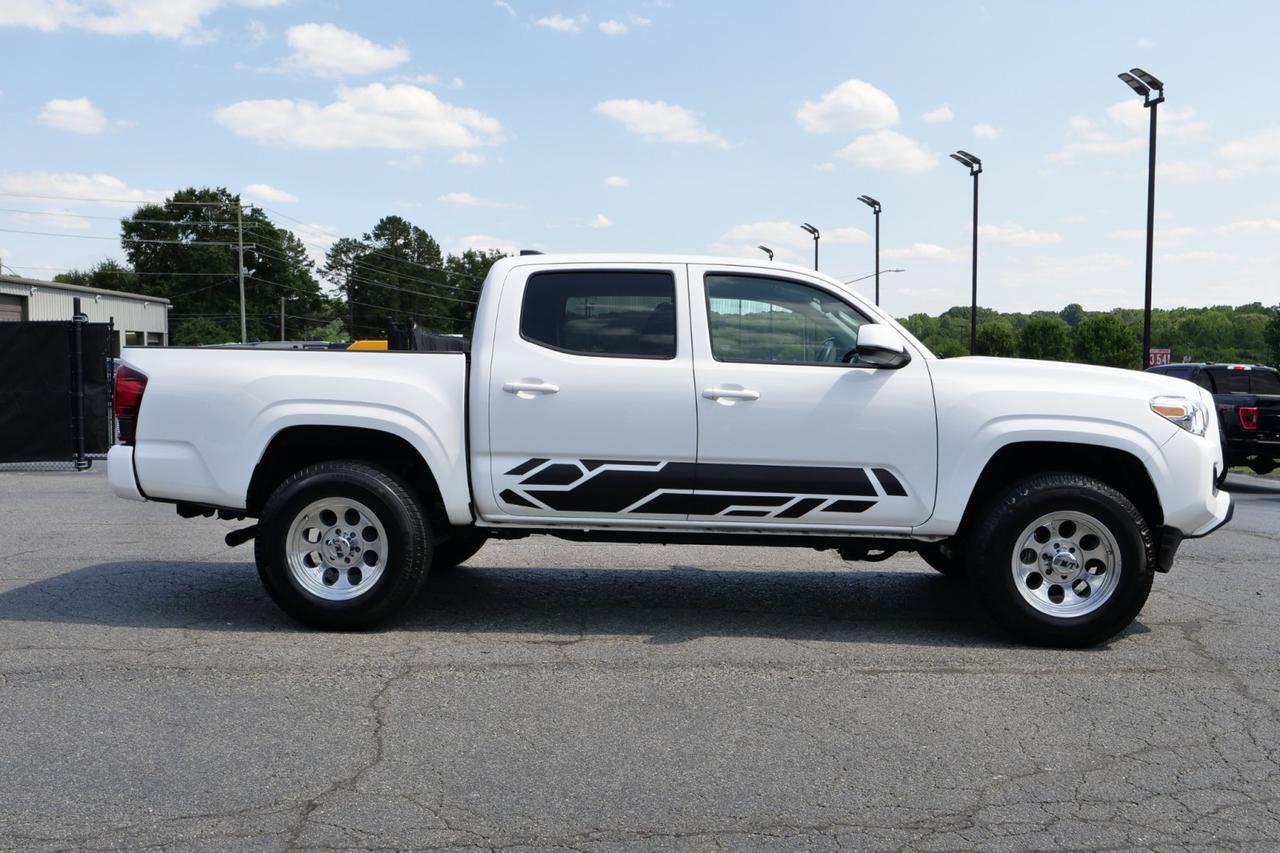 2023 Toyota Tacoma SR 4X4 / Adaptive Cruise / V6 / Wheels & Tires Upgrade! Lincolnton NC