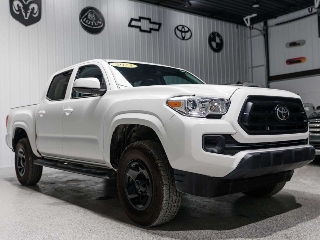 2023 Toyota Tacoma SR Crew Cab 4WD Cranberry PA