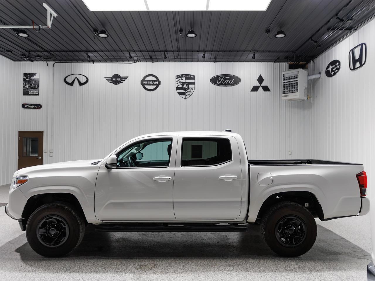 2023 Toyota Tacoma SR Crew Cab 4WD Cranberry PA