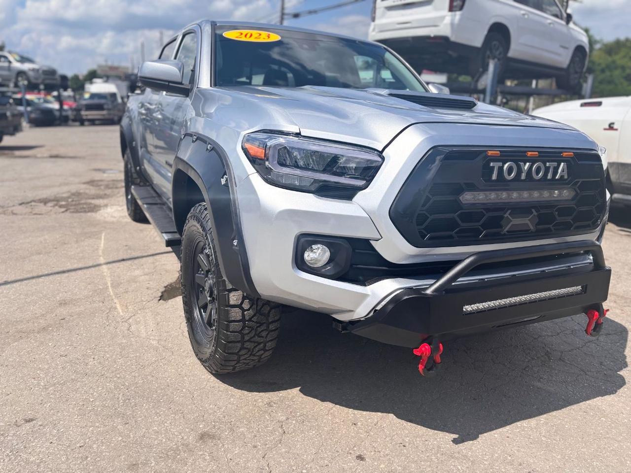 2023 Toyota Tacoma SR V6