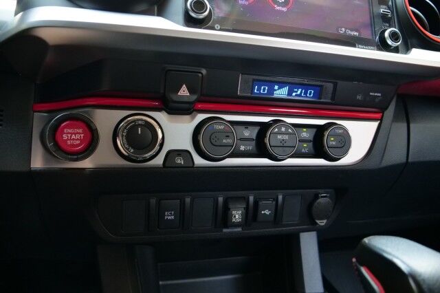 2023 Toyota Tacoma SR5 4x4 / UPGRADES / Adaptive Cruise! High Point NC