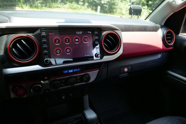 2023 Toyota Tacoma SR5 4x4 / UPGRADES / Adaptive Cruise! High Point NC