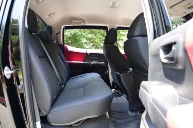 2023 Toyota Tacoma SR5 4x4 / UPGRADES / Adaptive Cruise! High Point NC