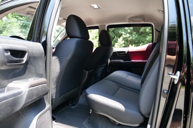 2023 Toyota Tacoma SR5 4x4 / UPGRADES / Adaptive Cruise! High Point NC