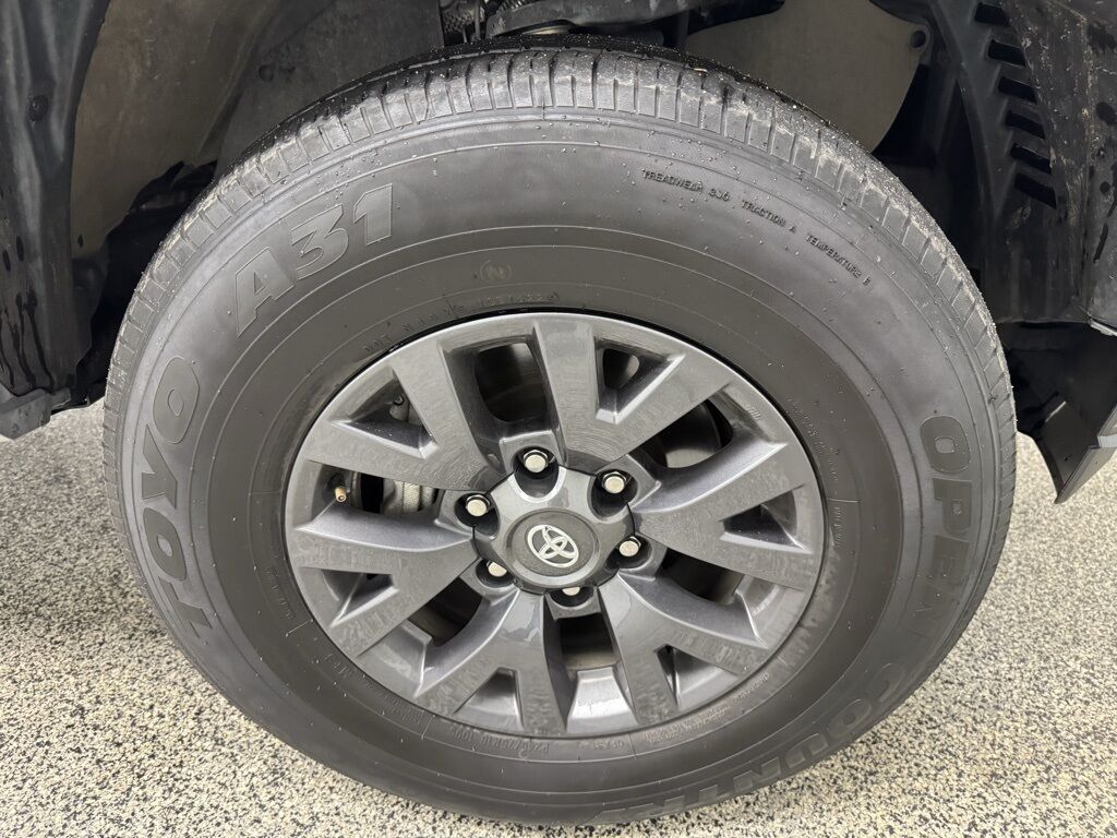 2023 Toyota Tacoma SR5 Highlands Ranch CO