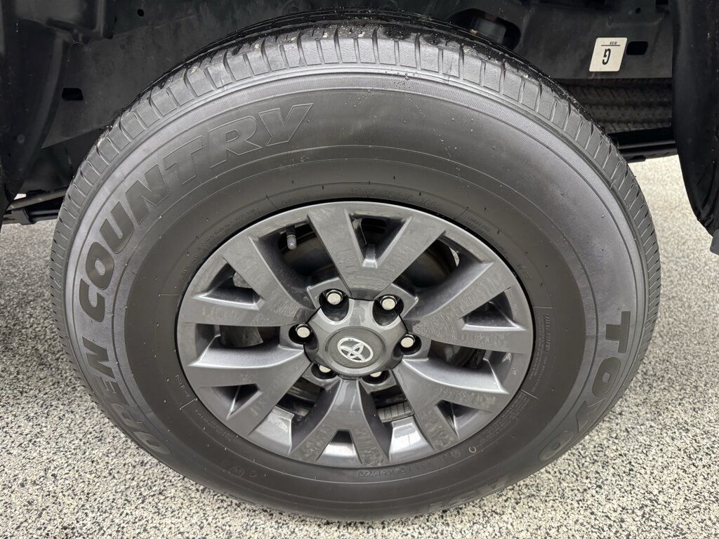 2023 Toyota Tacoma SR5 Highlands Ranch CO