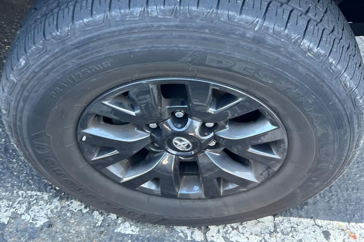 2023 Toyota Tacoma SR5 Roseville CA