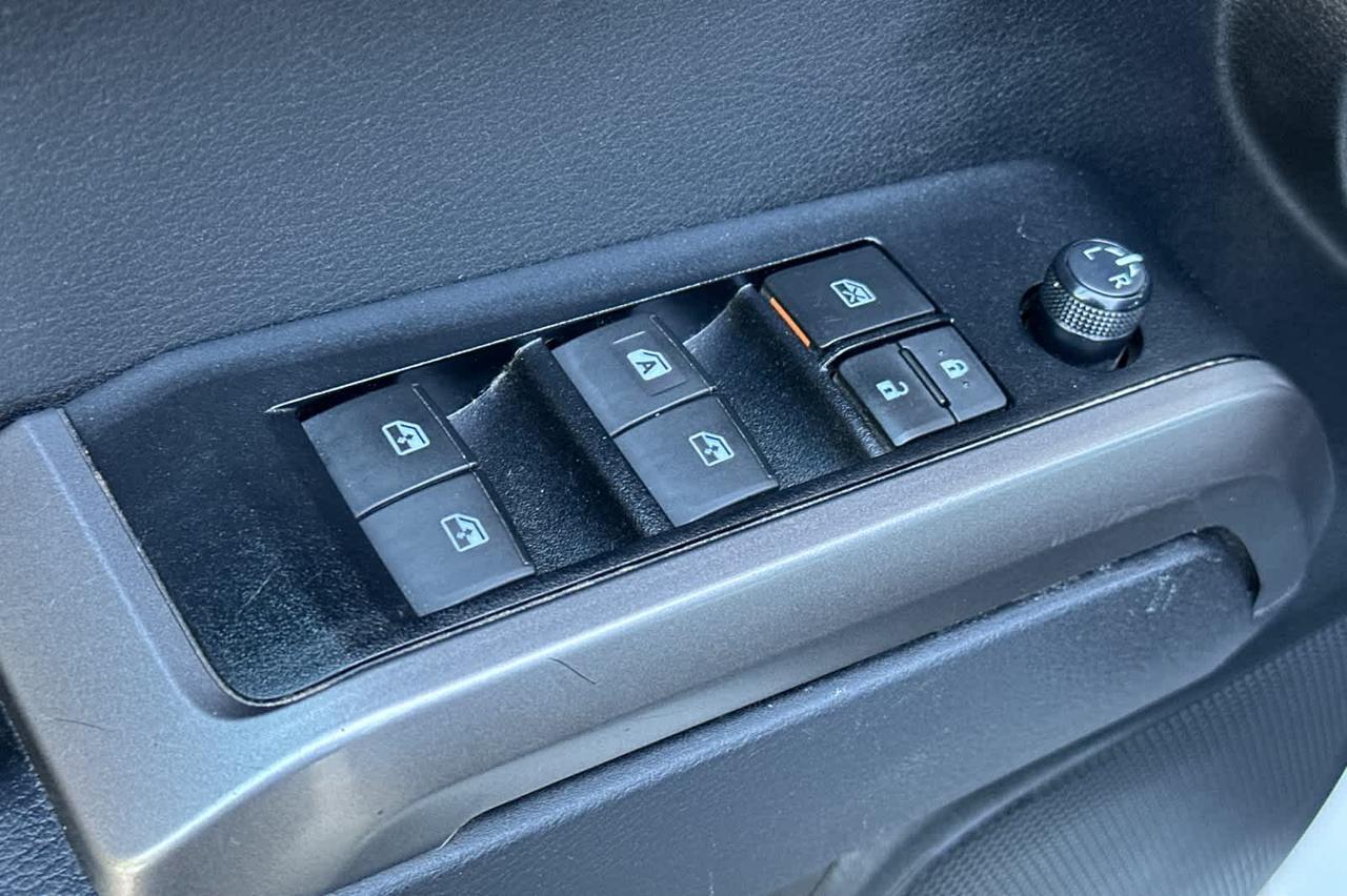 2023 Toyota Tacoma SR5 Roseville CA