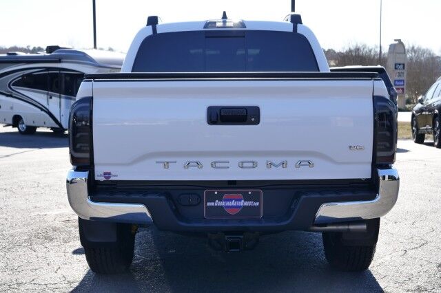 2023 Toyota Tacoma TRD Off Road 4X4 / Sunroof / Tonneau Cover! High Point NC