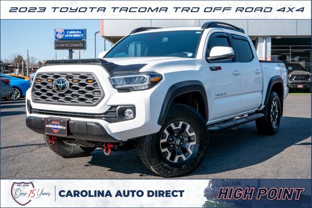 2023 Toyota Tacoma TRD Off Road 4X4 / Sunroof / Tonneau Cover!