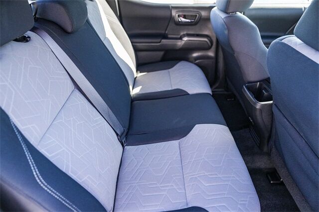 2023 Toyota Tacoma TRD Off-Road Huntington Beach CA